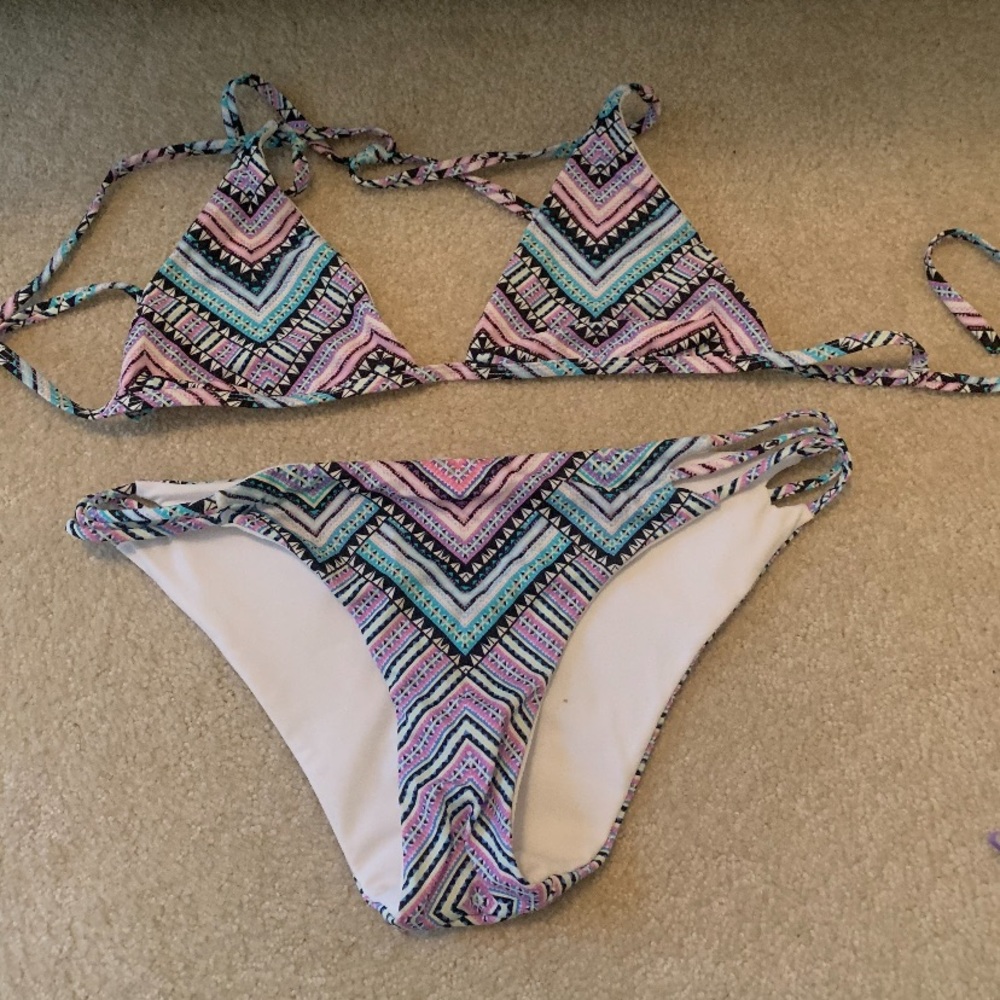 Bathing suit